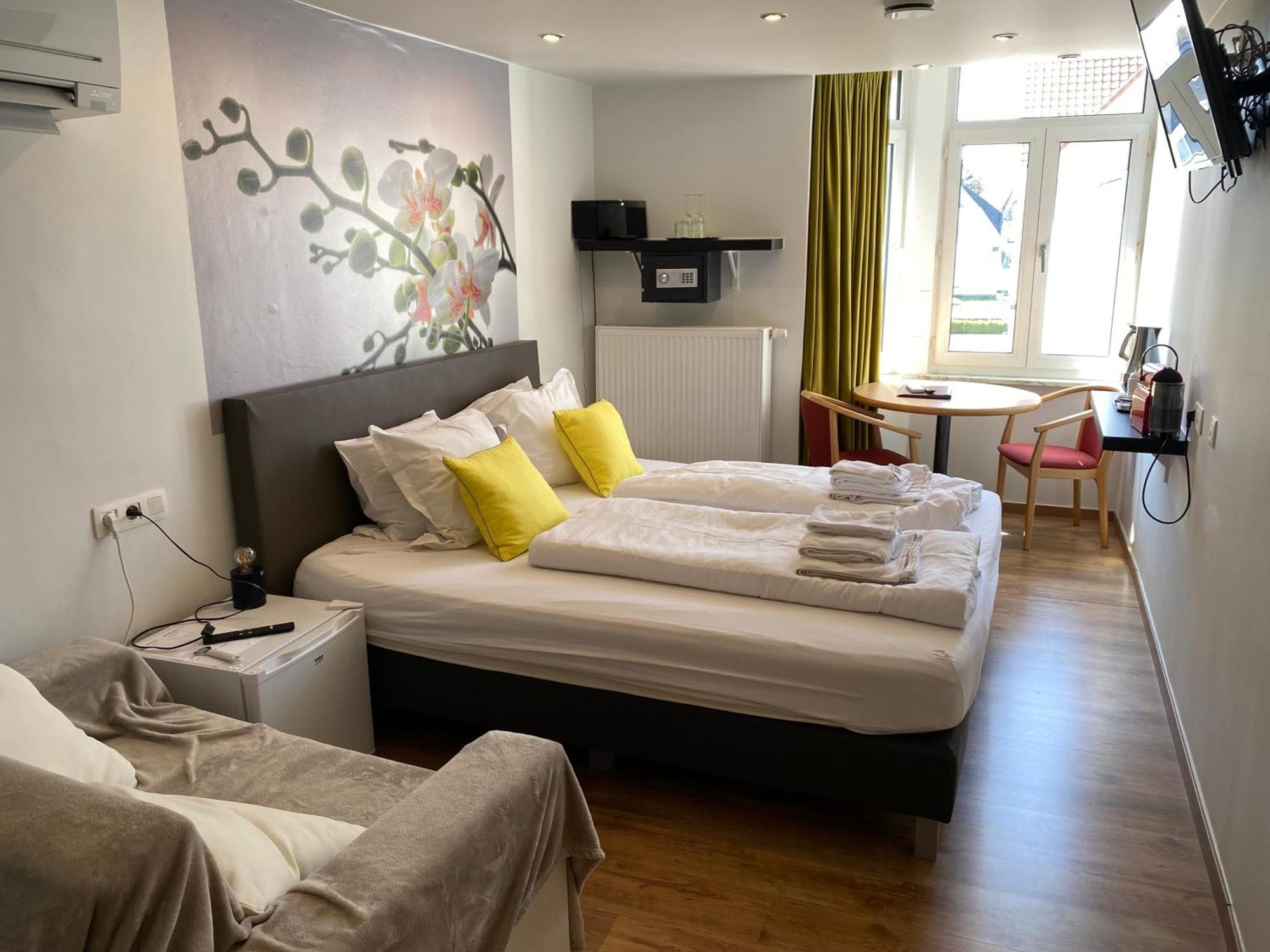 Hotel De Backer นอคเคอ-เฮสท์ ภายนอก รูปภาพ